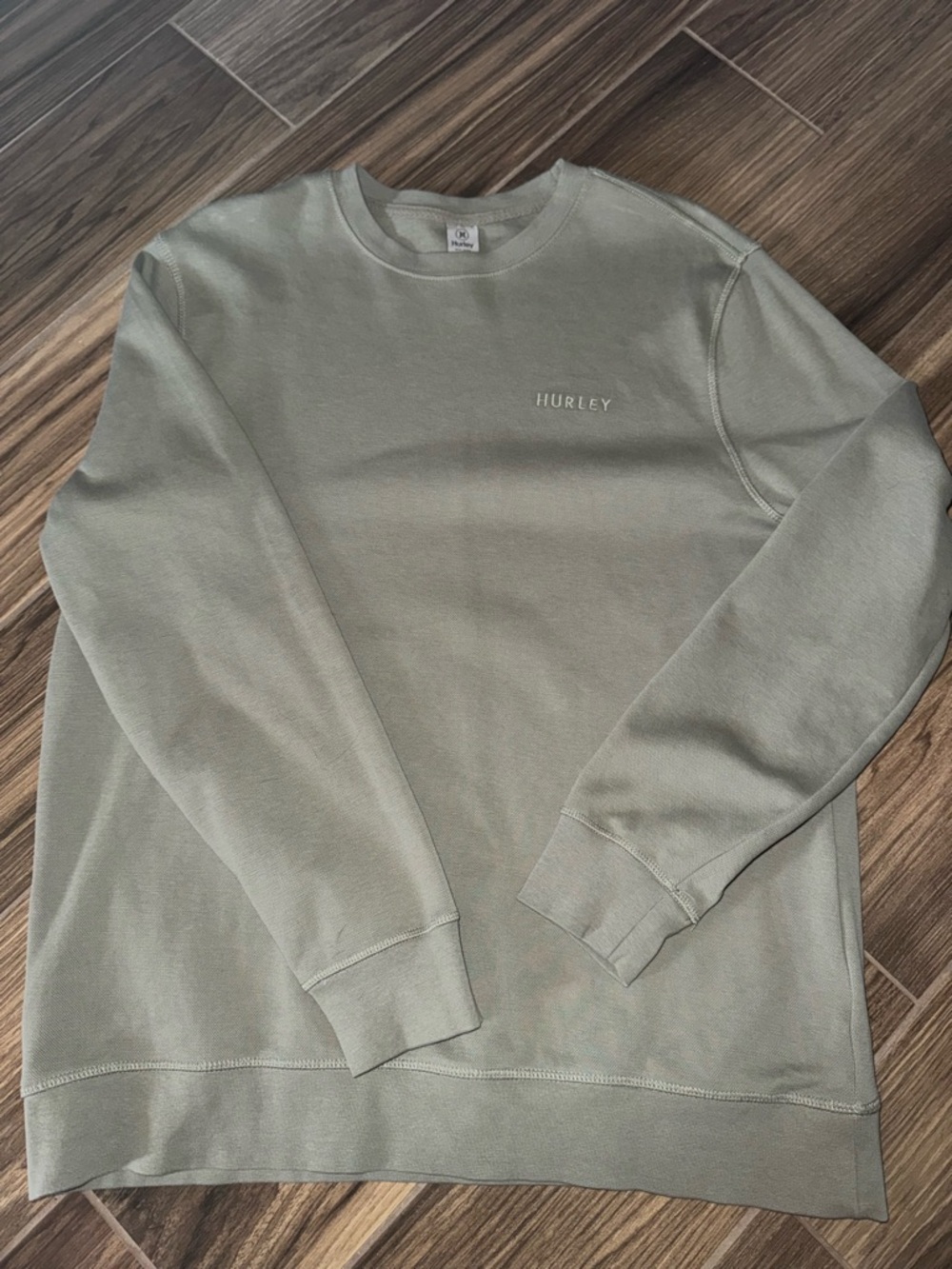 Hurley Men's Crewneck Jogger Set in Sage Green